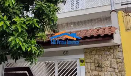 VENDE Sobrado com 190m², 03 Suítes e Quintal. VILA CAMPESINA.