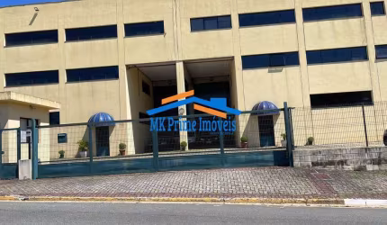 Excelente Galpão com 2.123,00 m² de Área Construída - Tamboré.