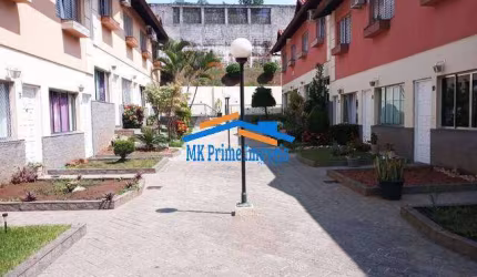 Casa em Condomínio com 85m² com 2 dormitórios  na Vila Yolanda.