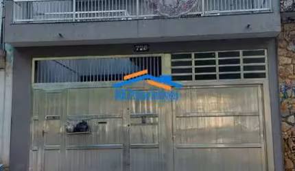 Sobrado 450m² com 3 Dormitórios sendo 2 Suítes no Pestana.