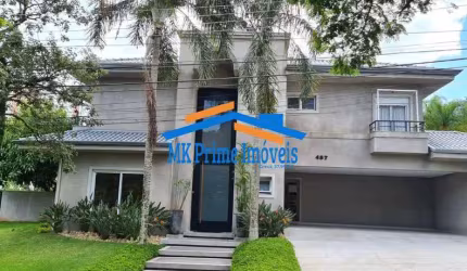 Linda Casa com 700m², 4 Suítes e 6 vagas - Residencial Alpha Plus.