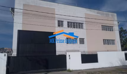 Lindo Galpão com 925m² de terreno e 750m² de área construída!