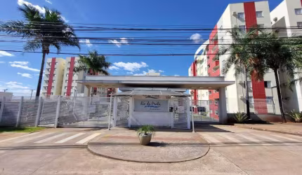 Apartamento no Condomínio Rio da Prata