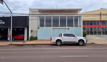 Imóvel comercial na Vila Bandeirante