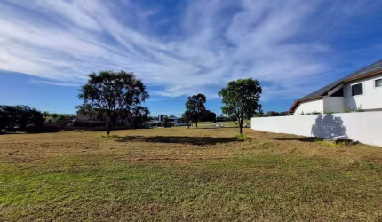 Terreno no Terras do Golfe