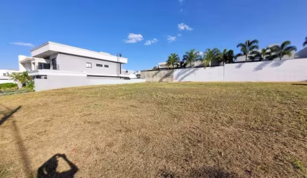 Terreno no Aphaville 2