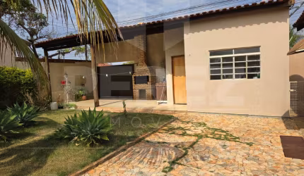 Casa Térrea no Bairro Vila Almeida