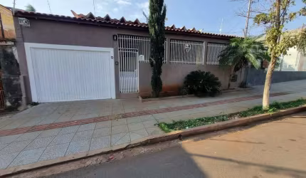Casa Comercial no Centro