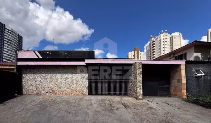 Sobrado Comercial no Bairro Jardim dos Estados