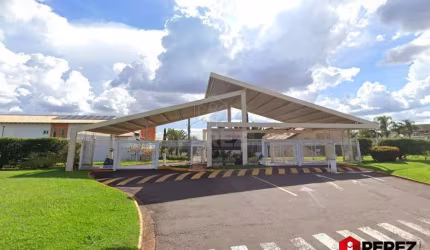 Sobrado de alto padrão no Condomínio Portal Itayara