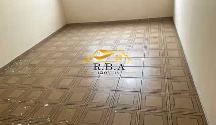 Casa em condomínio fechado com 1 quarto para alugar na Estrada Intendente Magalhães, Vila Valqueire, Rio de Janeiro por R$ 800