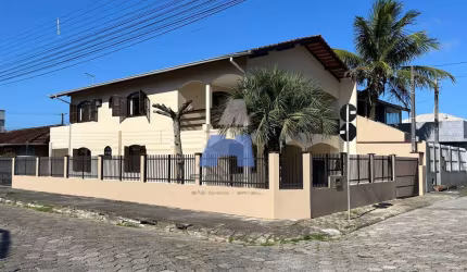 Casa em Enseada, São Francisco do Sul/SC