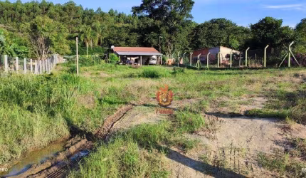 Rancho com 2 dormitórios à venda por R$ 160.000,00 - Tupy - Itapetininga/SP