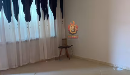 Casa ampla à venda 3 dormitórios com 1 suíte na Zona Oeste de Sorocaba - Jardim Zulmira/SP