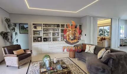 Casa à Venda de Condomínio Luxuosa em Parque Campolim, Sorocaba, Pronta para Morar!
