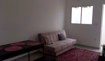 Linda  Sobrado  com 3 dormitórios,  e 2 banheiros à Venda, 85 m²  no Bairro Vitielo  em  Boituva - SP