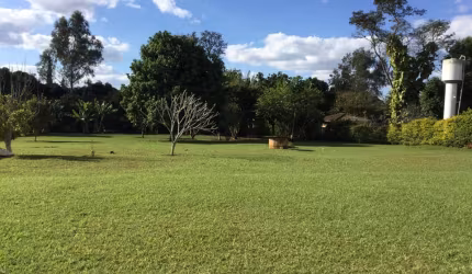 Ótimo Terreno em Condomínio Fechado 24hs Vitassay de 3.500m2,  em Boituva - SP