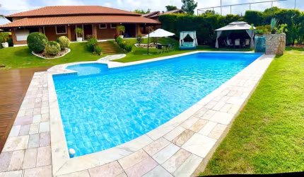 Linda Chácara em Condomínio Fechado, de  3.800m2, com  620m2 de área Construída, com Muito Verde no Vitassay em Boituva
