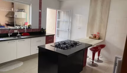 Lindo Sobrado com 3 Suítes e 5 banheiros à Venda, 194 m²  na  Bairro Assunção em São Bernardo do Campo - SP.