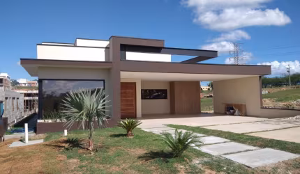 Lindo Sobrado com 258m2 em Condomínio Fechado  Vila  do Golf  em  Itu - SP.