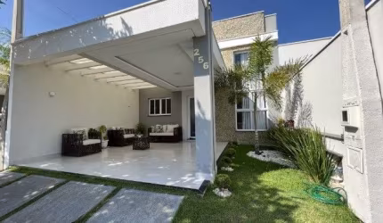 Casa térrea em  Condomínio Fechado  para venda possui 150m2  com 3 Dormitórios Sendo 1 Suítes, em Indaiatuba - SP.