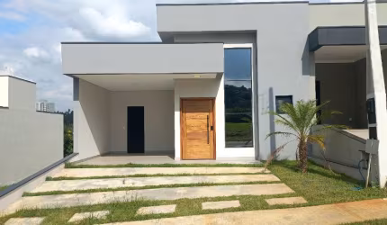 Lindo Casa Térrea de  147m² à venda no excelente  Condomínio  Fechado Gran Reserve em  Indaiatuba- SP.
