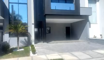 Lindo Sobrado de  250m² à venda no excelente  Condomínio   Fechado  Villa do Bosque -  Sorocaba - SP.