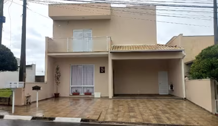 Lindo Sobrado de  247m² à venda no excelente  Condomínio  Jardim Sartorelli  em Boituva- SP.