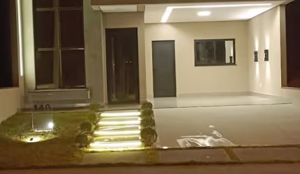 Linda Casa Térrea de 132m² de  área Construída e Terreno 215m2 à venda no excelente Condomínio Fechado  Gran Reserva em Indaiatuba- SP.