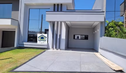 Linda Casa Térrea de 135m² de  área Construída e Terreno 200m2 à venda no excelente Condomínio Fechado  Gran Reserva em Indaiatuba- SP.