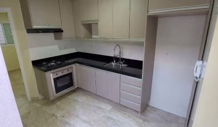 Lindo Apto Padrão com 56m2 á venda, 02 dormitórios, Sala, Cozinha, 01 Vaga, na Vila Scarpelli  em Santo André - SP