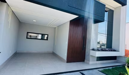 Linda Casa Térrea em Condomínio Fechado, de 138m² de Área Construída, e Terreno de 200m², no Condomínio  em Sorocaba - SP