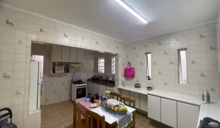 Lindo Sobrado com 03 Dormitórios  à Venda,  130m² no Bairro  Assunção em São Bernardo do Campo - SP