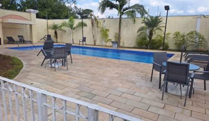 Linda Casa em Condomínio Fechado  Jardins, com Lazer Completo, Sendo 03 Dormitórios  Sendo 1 Suíte e  03 banheiros à Venda, 224m²  no Bairro Jordanópolis  em São Bernardo do Campo - SP