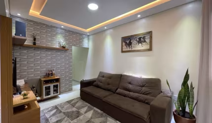 Linda Casa Térrea  de 137m2, de Área Construída, e Terreno de 150m2, com 3 dormitórios sendo 01 Suítes, no Jardim Nova Veneza  - Indaiatuba. - SP