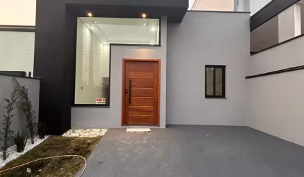 Linda Casa Térrea em Condomínio Fechado Reserva dos Ypês  com 126m2  de Área Construída em  Tatuí - SP