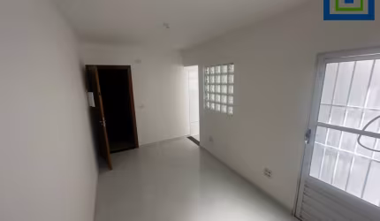 Lindo Apartamento á venda de 50m², com 02 Dormitórios, no Bairro Utinga - Santo André - SP.