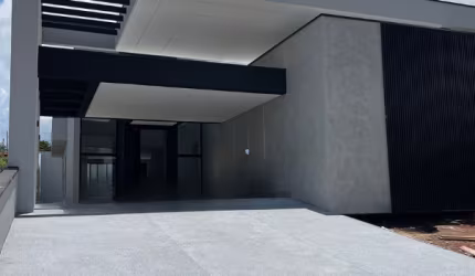 Linda Casa Térrea de 204m2, e Terreno 420m2, em Condomínio Fechado Solares Resort em Boituva- SP.