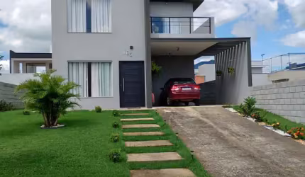 Lindo Sobrado de 208m2, e Terreno 420m2, em Condomínio Fechado Solares Resort em Boituva- SP.