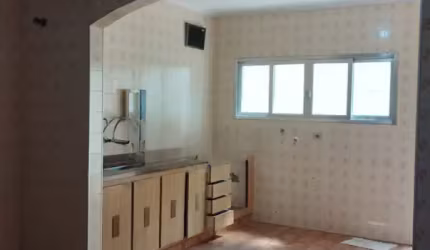 Linda Casa Térrea  de 230m2, de Área Construída, e Terreno de 250m2, com 03 dormitórios, no  Campestre  - Santo André - SP
