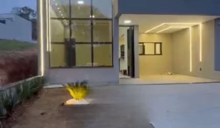 Linda Casa Térrea de 140m²  e Terreno de 200m2, à venda no excelente Condomínio Fechado Gran Reserve em Indaiatuba- SP.