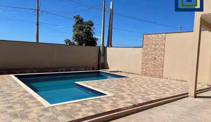 Linda Casa Térrea de 140m2 de Área  Construída, e Terreno 280m2, no Bairro Portal Ville Azaleia em Boituva- SP.