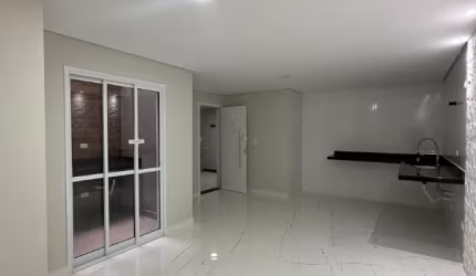 Lindo Apartamento para á venda com 62m² com 02 Dormitórios, na Vila Tibiriça - Santo André - SP.
