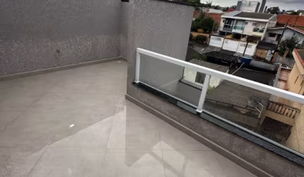 Linda Cobertura á venda de 122m² com 02 Dormitórios, na Vila Helena - Santo André - SP.