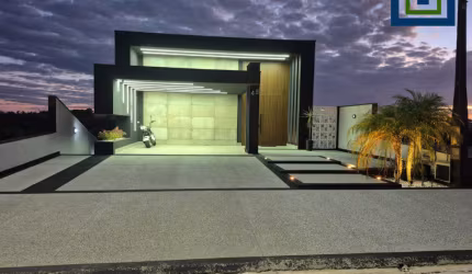 Linda Casa Térrea de 355m2, e Terreno 420m2, em Condomínio Fechado Solares Resort em Boituva- SP.