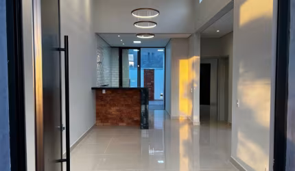 Linda Casa Térrea de 105m² à venda no excelente Condomínio Fechado Villagio Ipanema I- Sorocaba - SP.