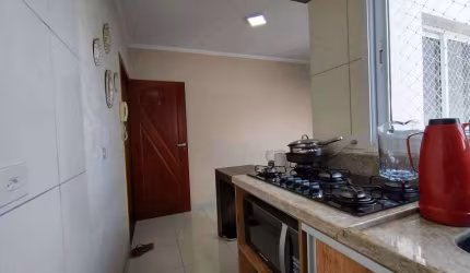 Cobertura á venda possui 84m² com 02 Dormitórios em Vila Alice - Santo André.