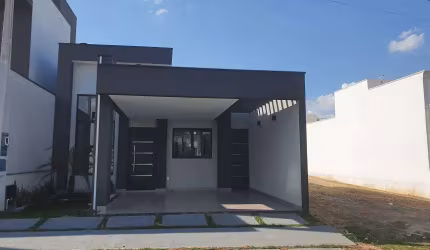 Casa de condomínio térrea á venda de 112m² com 03 Dormitórios, Jardim Park Real - Indaiatuba.