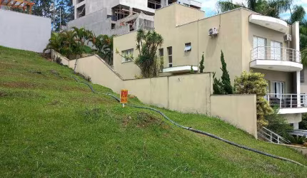 Lote/Terreno para venda possui 420m², Swiss Park.