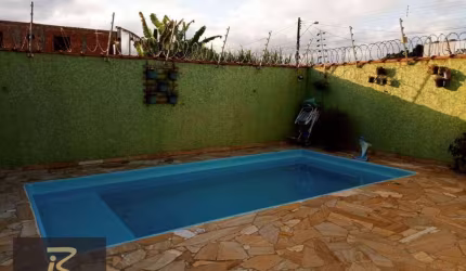 Casa com 4 dormitórios à venda, 120 m² por R$ 380.000,00 - Estância São José - Peruíbe/SP
